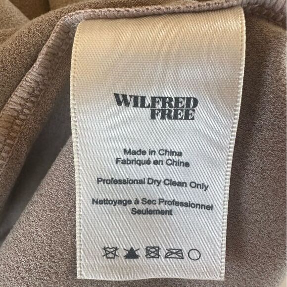 Wilfred Free Aritzia Suede Mini Skirt Taupe Beige Women’s Small - Picture 6 of 6